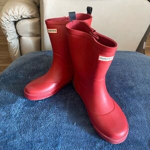 Hunter Bold Crimson Waterproof Boots